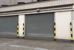 Jacksonville Garage Doors Store San Antonio, TX 210-245-5992 - rolling-garage-side